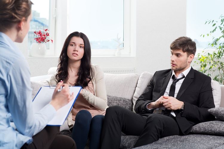 couple receiving divorce mediation